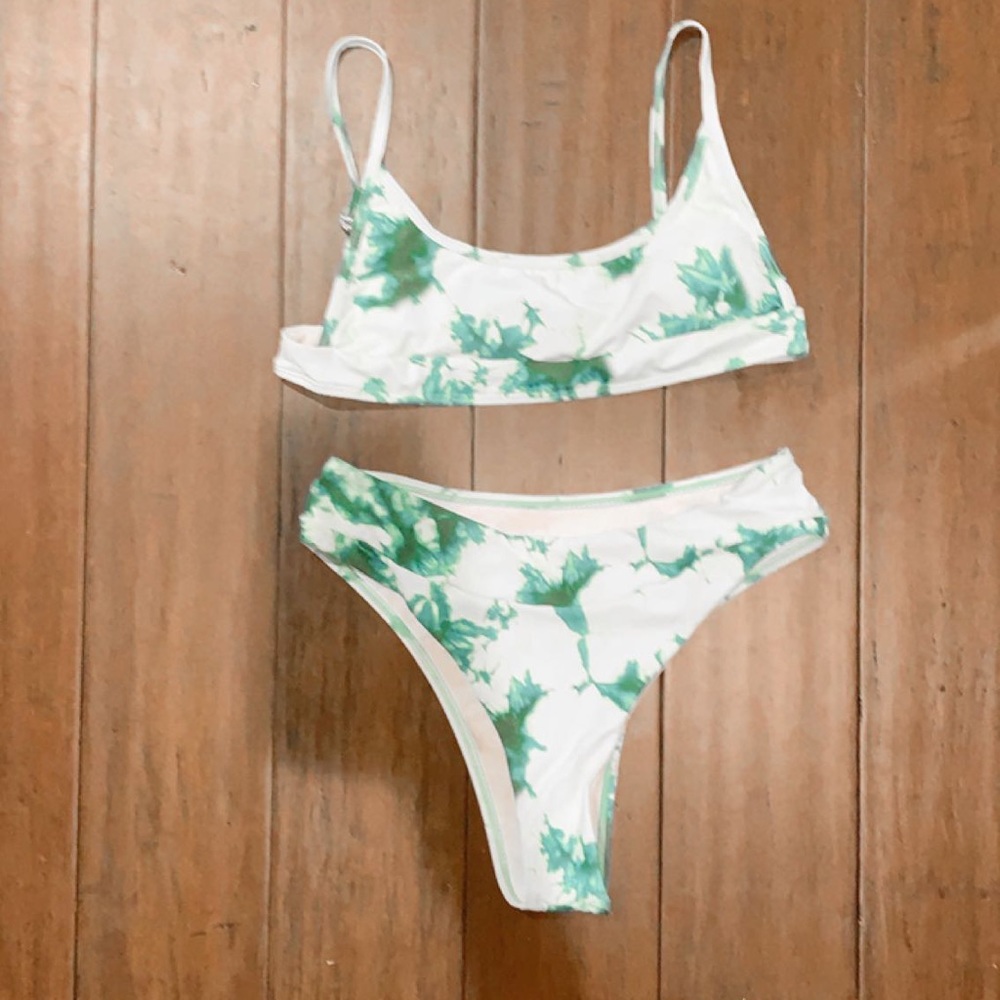 blue and white romwe bikini (never worn)